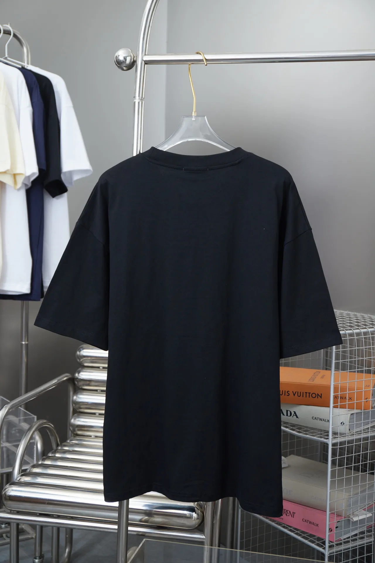 MONCLER 25SS New Arrival logo · 280 100% · 32 1X 1 · · · ：Black/White Size：S/M/L/XL